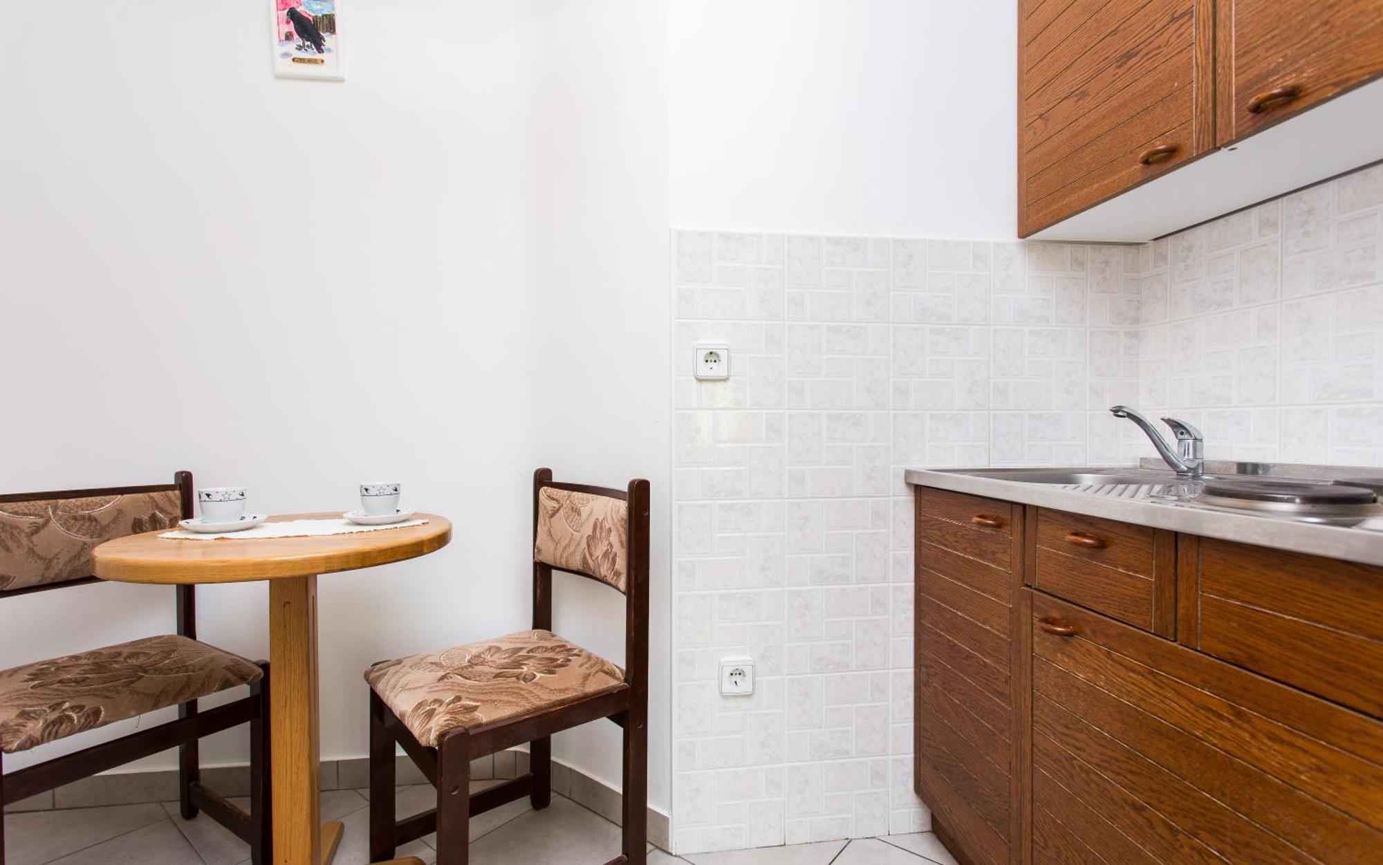 Apartman Justinic Šilo Habitación foto