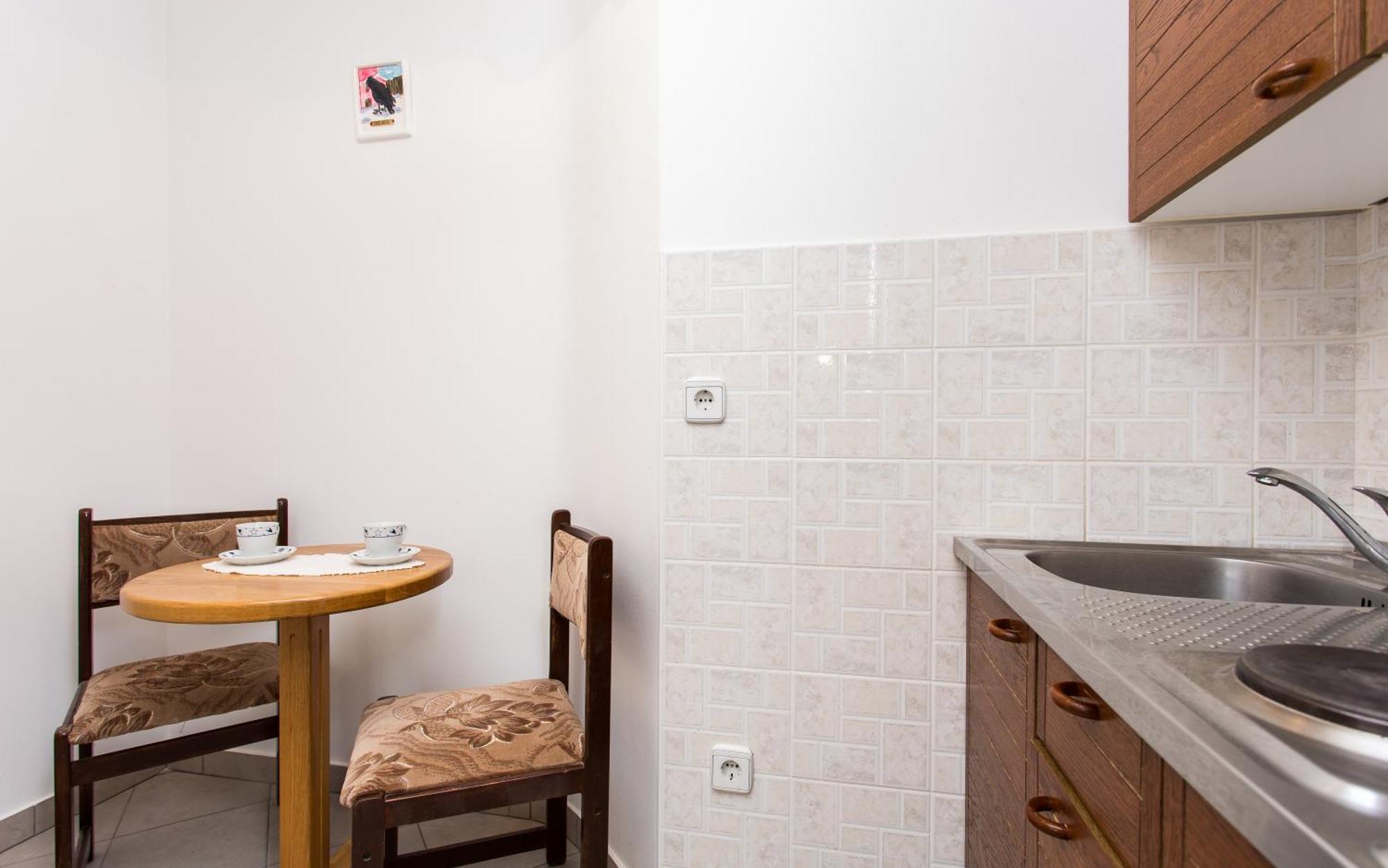 Apartman Justinic Šilo Habitación foto