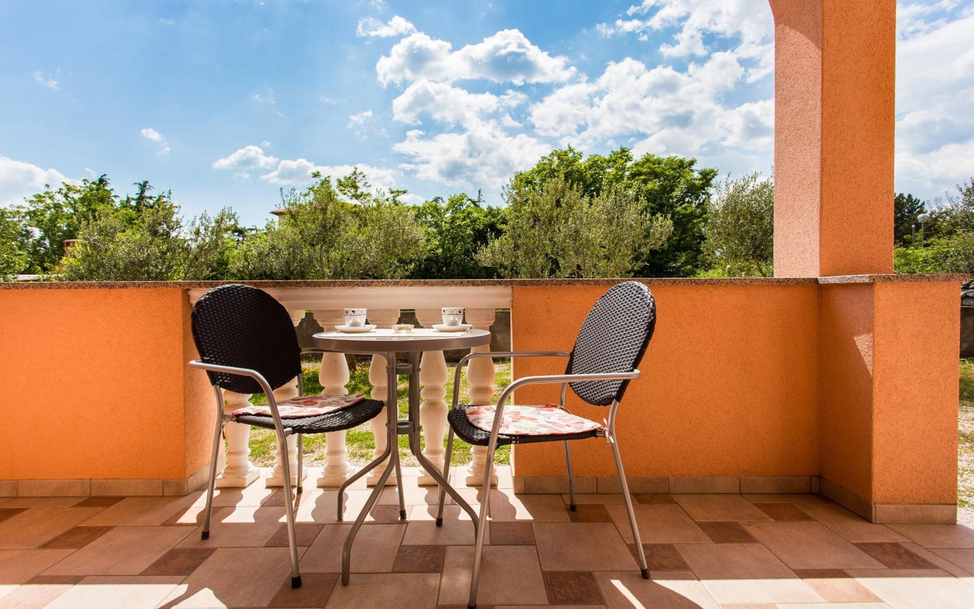 Apartman Justinic Šilo Habitación foto